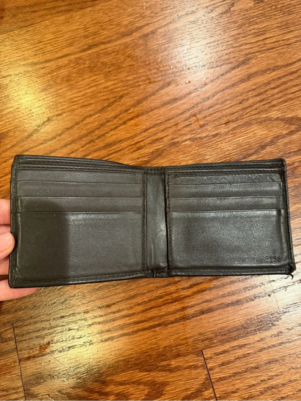 Gucci Black Leather Wallet with Green and Red Web Stripe